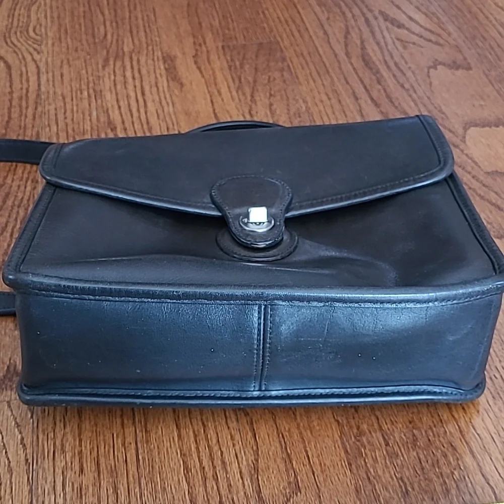 Vintage Coach Chocolate Brown 